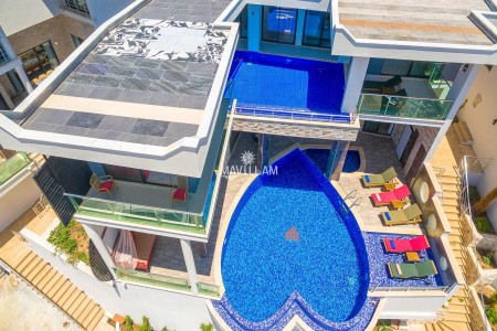 Villa Heart